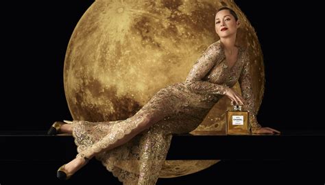 Over The Moon: spotlight on CHANEL’s new digital campaign